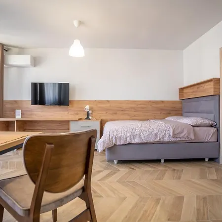 Apartmanhotel Amarant Aparts