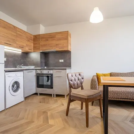 Amarant Aparts Aparthotel 3*