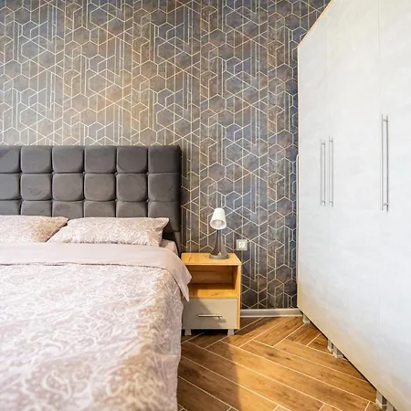 Hotel de apartamente Amarant Aparts